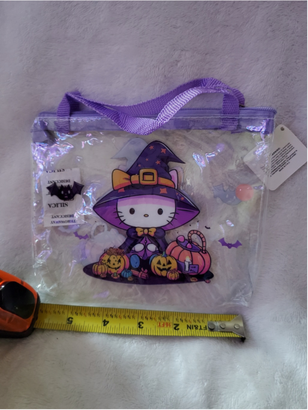 🧙 ♂️ Hello Kitty dressed as a witch! Hello Kitty Halloween clear 🎒
